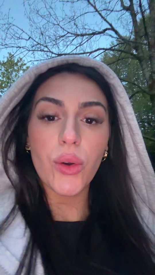 TikTok video thumbnail by carolinainthecar