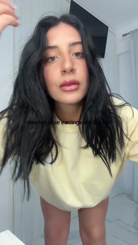 TikTok video thumbnail by georgia.kamzeli