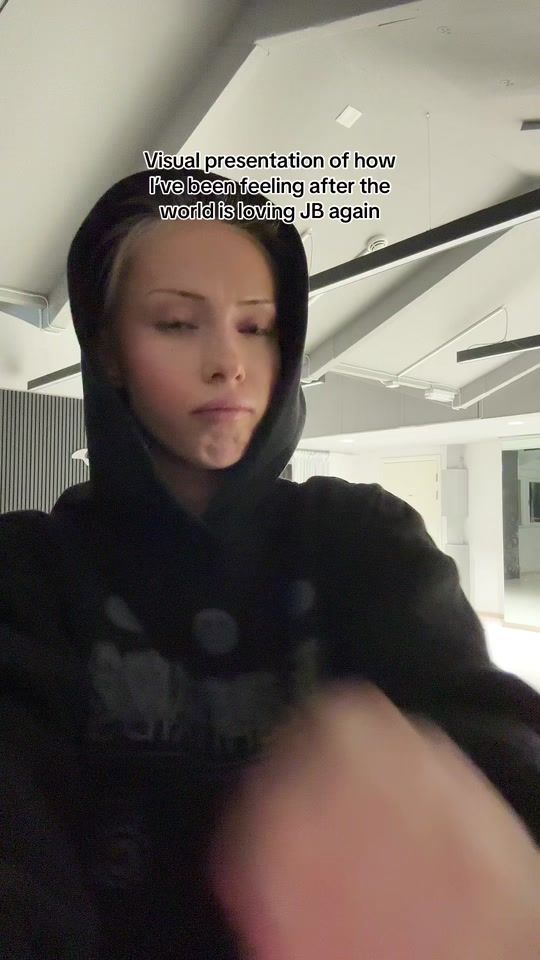 TikTok video thumbnail by wannabepopstar__