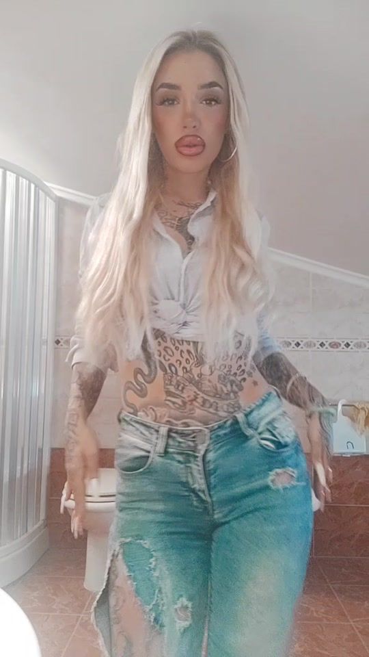 TikTok video thumbnail by baddollink
