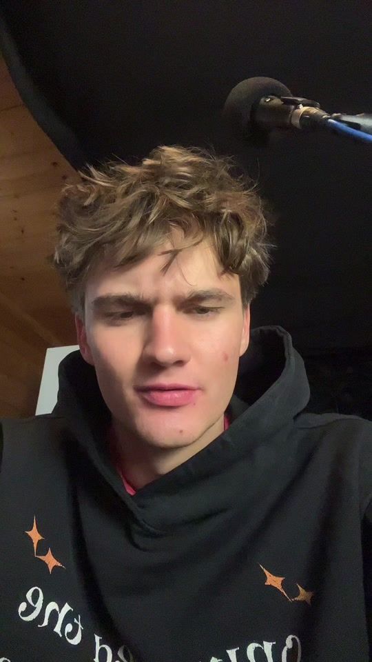 TikTok video thumbnail by floxxig_