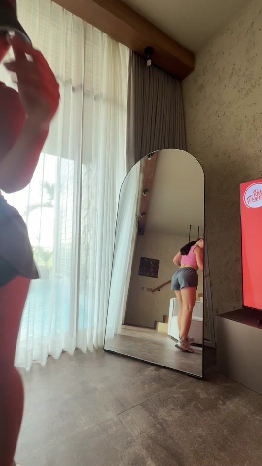 TikTok video thumbnail by sasha.plus.heels