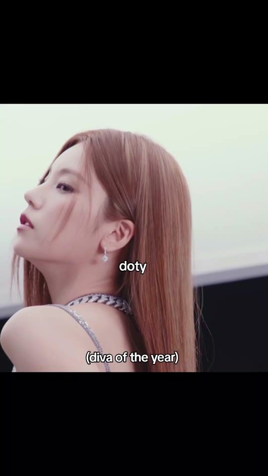 TikTok video thumbnail by yeji.hwss