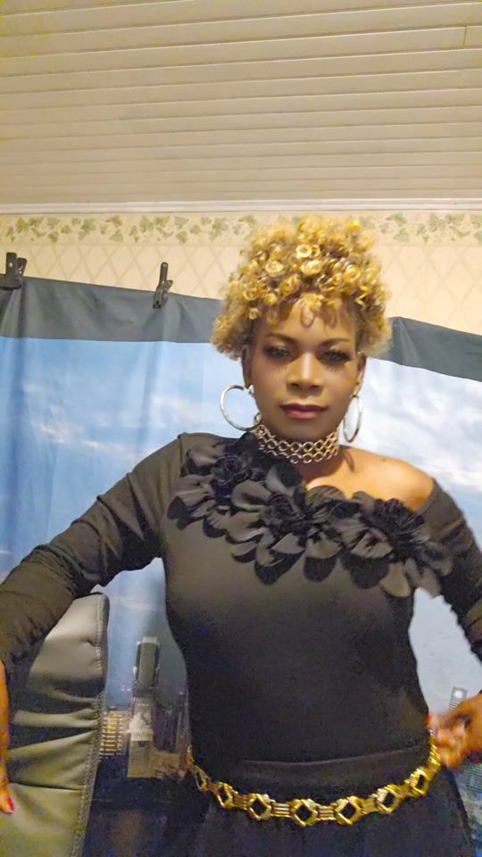 TikTok video thumbnail by laveritelibere