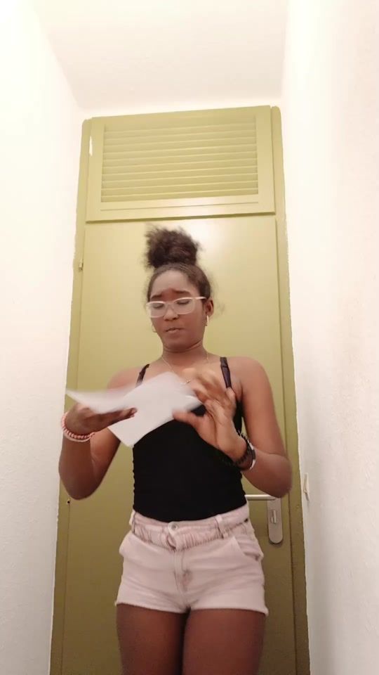 TikTok video thumbnail by lari.zerr0