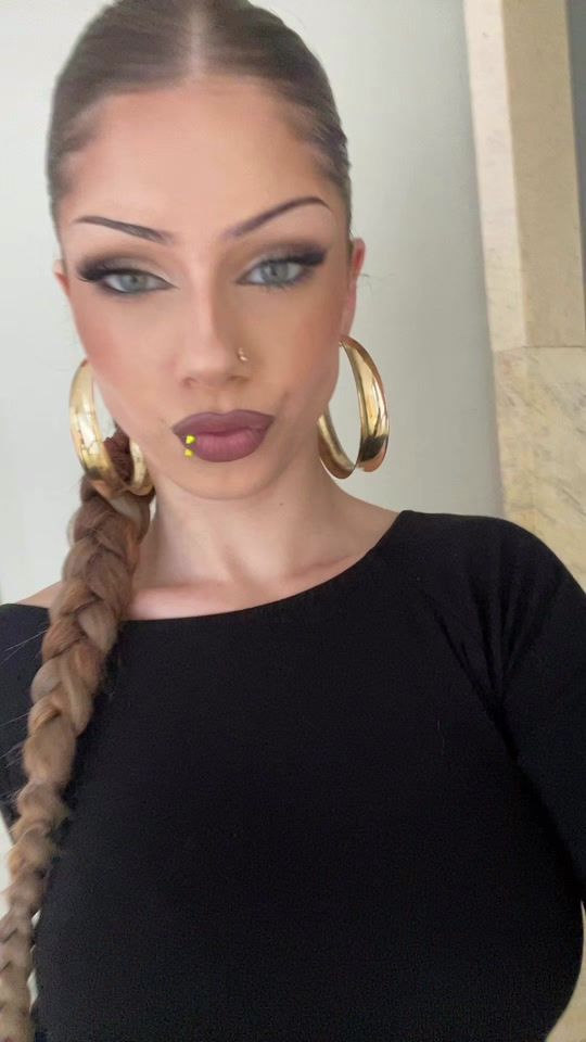 TikTok video thumbnail by _.zezas.._