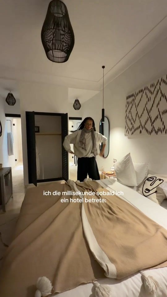 TikTok video thumbnail by eyleengold