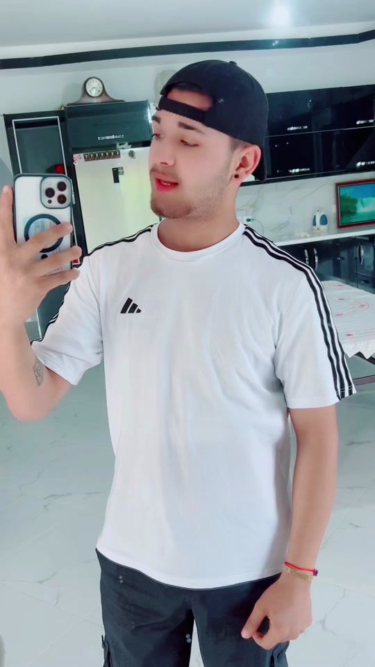 TikTok video thumbnail by karaggonis