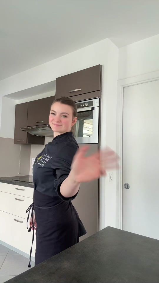 TikTok video thumbnail by lenalabouchere