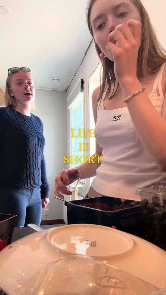 TikTok video thumbnail by emilie_2oo6