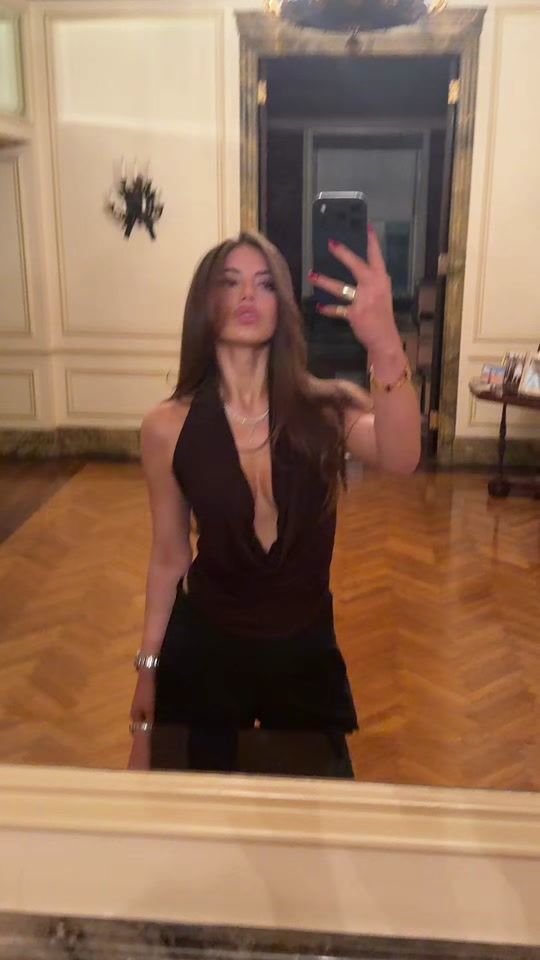 TikTok video thumbnail by carolinalemou