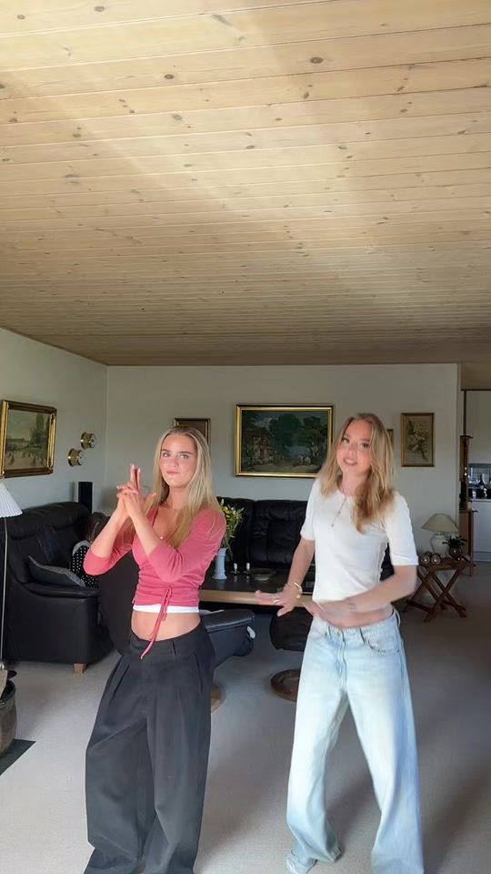 TikTok video thumbnail by carolinerolver0