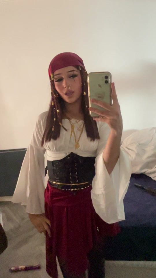 TikTok video thumbnail by eviexoc
