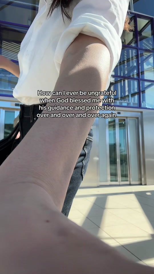 TikTok video thumbnail by dianavlogs_