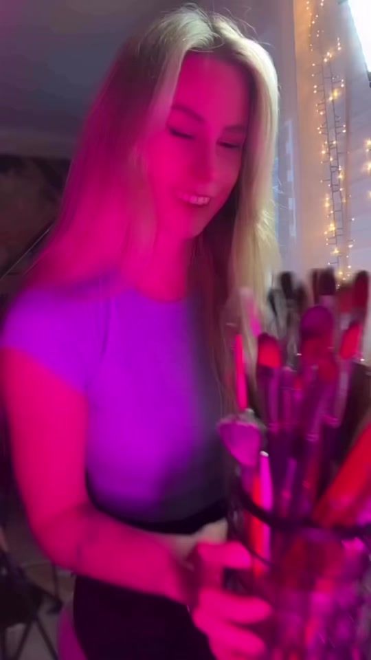 TikTok video thumbnail by ellienka_