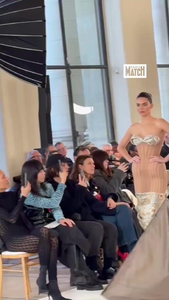 TikTok video thumbnail by parismatch