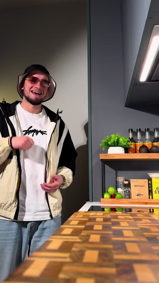 TikTok video thumbnail by deinsvibing