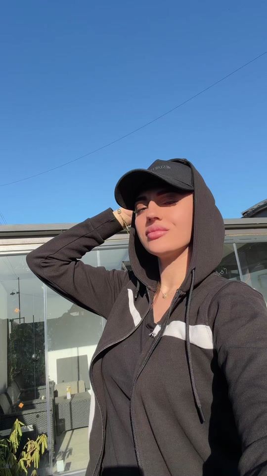 TikTok video thumbnail by andreeamladinescu