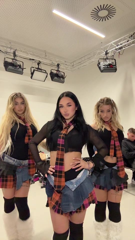 TikTok video thumbnail by _.lulu.m0._