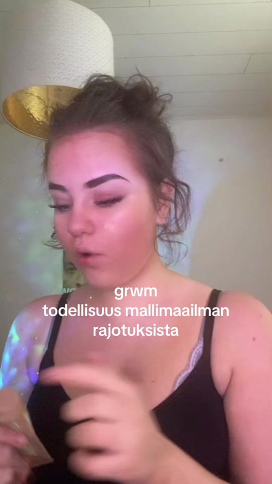 TikTok video thumbnail by carolinhhelene