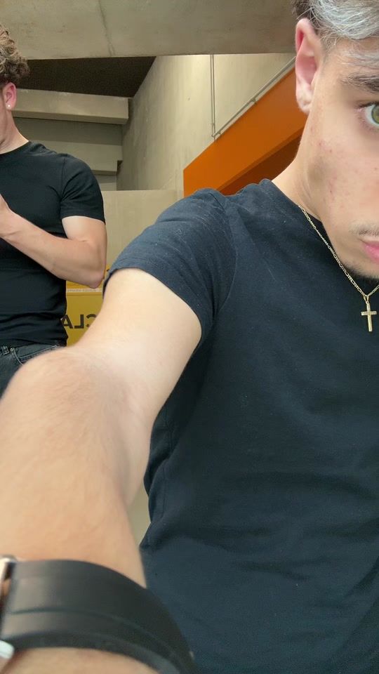 TikTok video thumbnail by arontefaitunpetitreuf