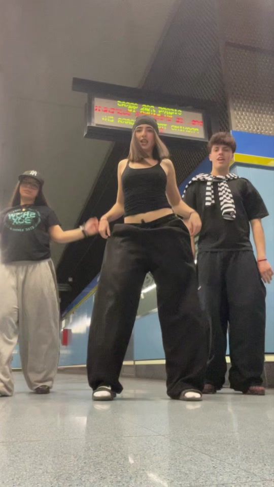TikTok video thumbnail by cintiamoreeno
