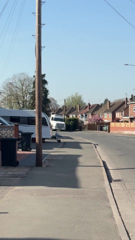 TikTok video thumbnail by uk_truck_spotter