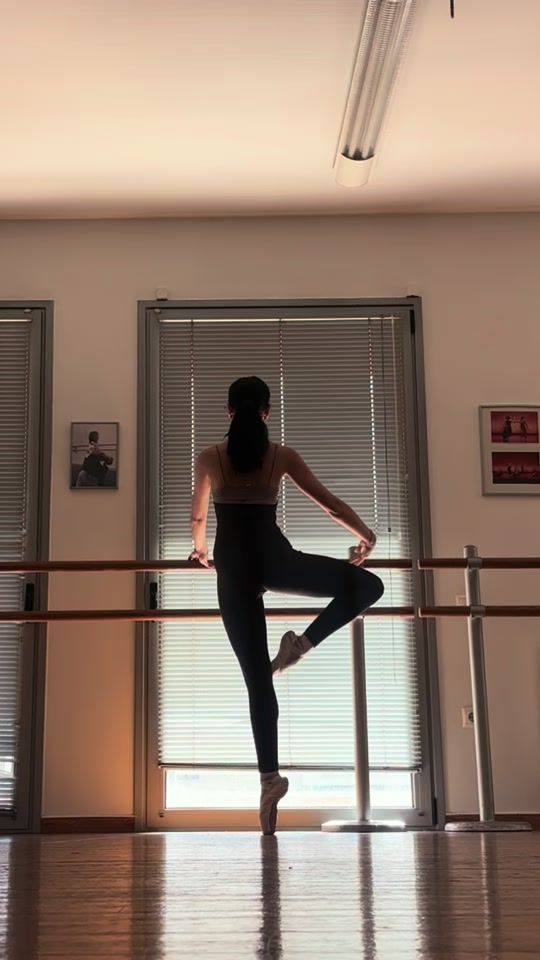 TikTok video thumbnail by elenikalamida2