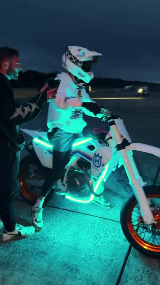 TikTok video thumbnail by defnotb23