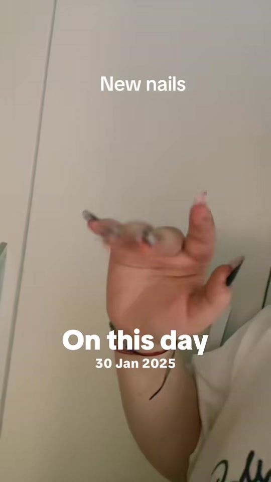 TikTok video thumbnail by barry.nails.studi0