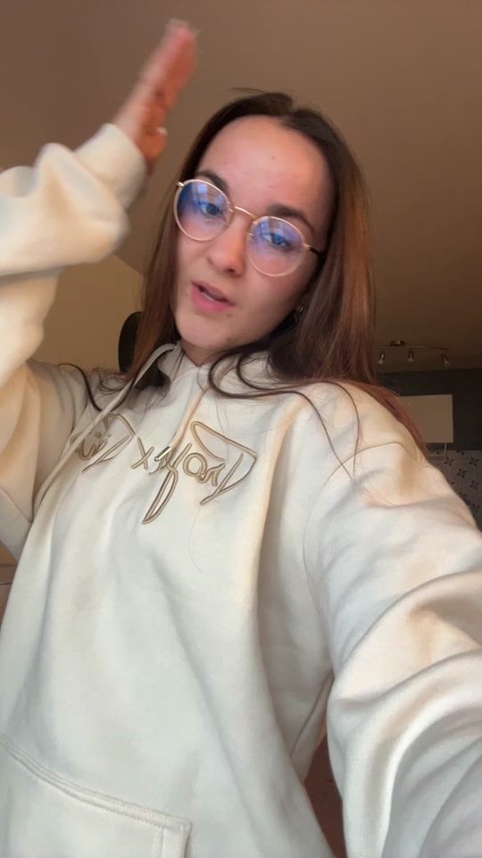 TikTok video thumbnail by celia_mhl07