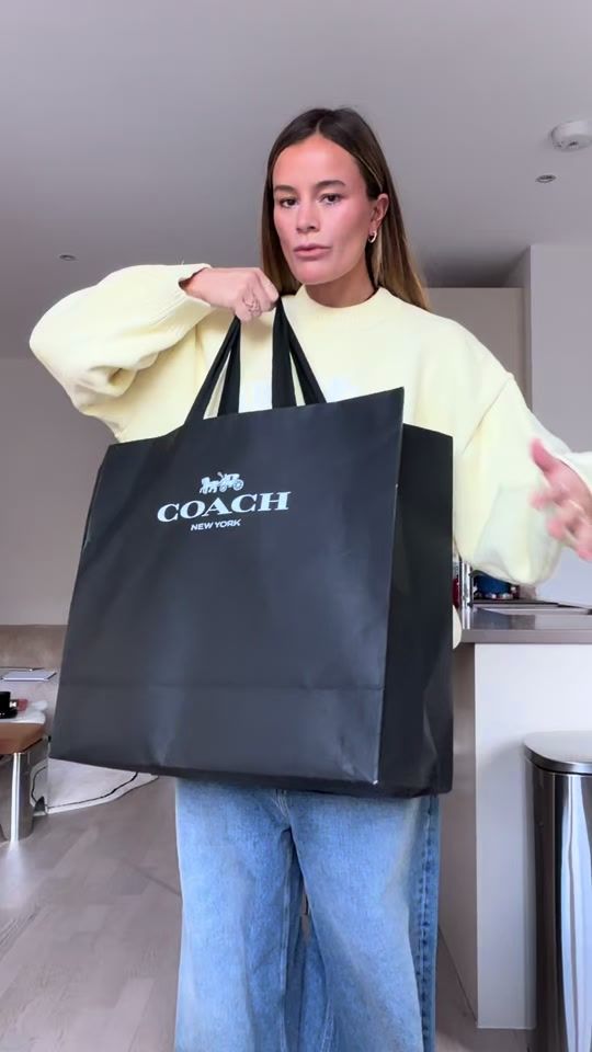 TikTok video thumbnail by whatoliwears