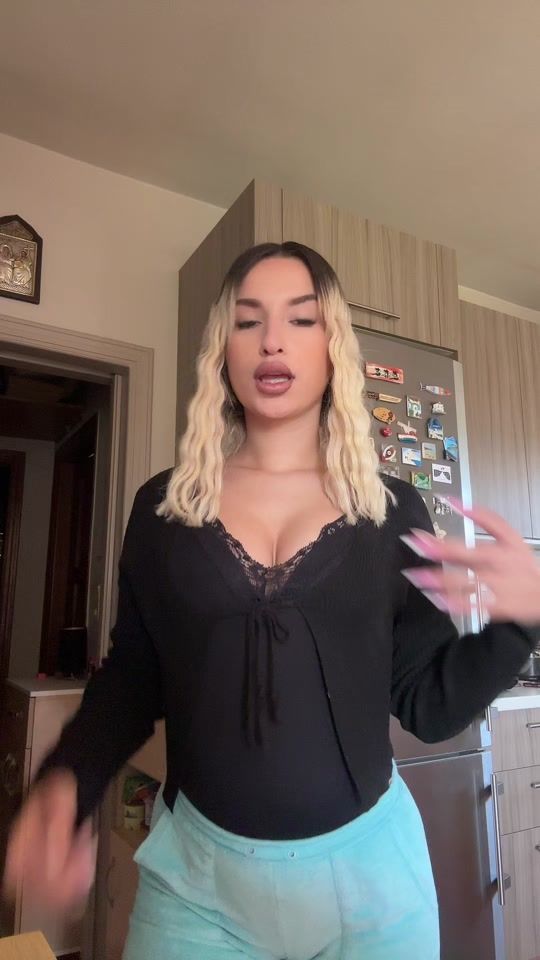 TikTok video thumbnail by leniaaaaa_