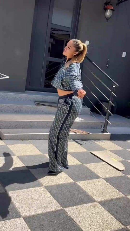 TikTok video thumbnail by aleee_alexandra23
