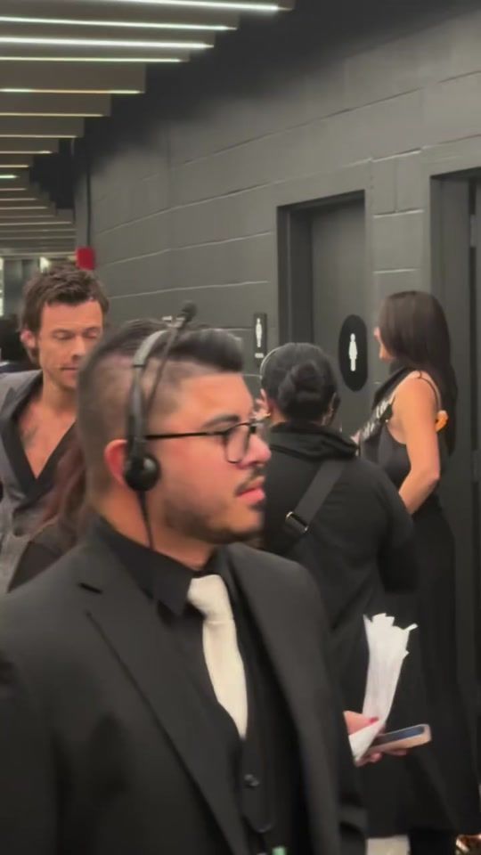 TikTok video thumbnail by harrystyles.k