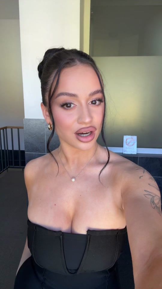 TikTok video thumbnail by carolinnee_0