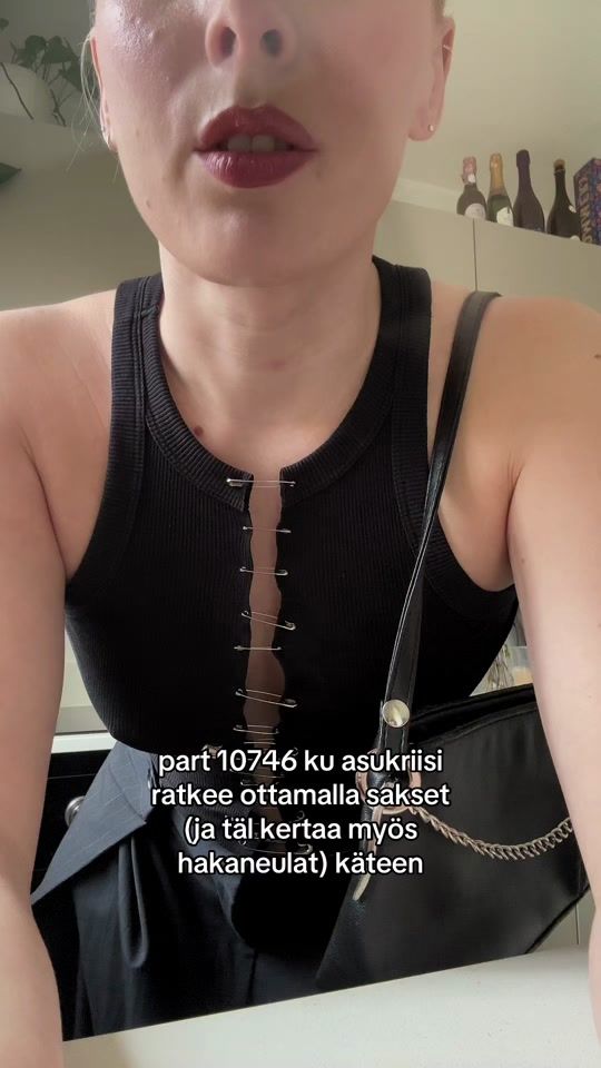 TikTok video thumbnail by ellabossi