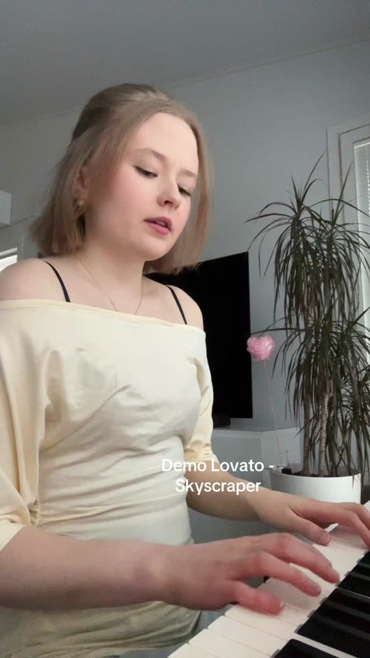TikTok video thumbnail by luminba