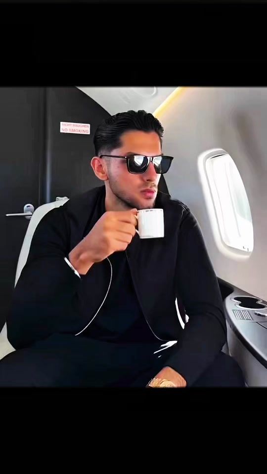 TikTok video thumbnail by desirichkidfanclub