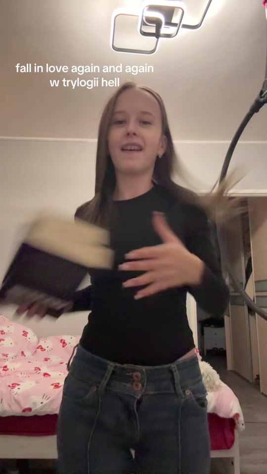 TikTok video thumbnail by bookswithnaducha