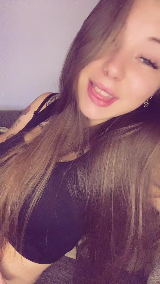 TikTok video thumbnail by nikesz_