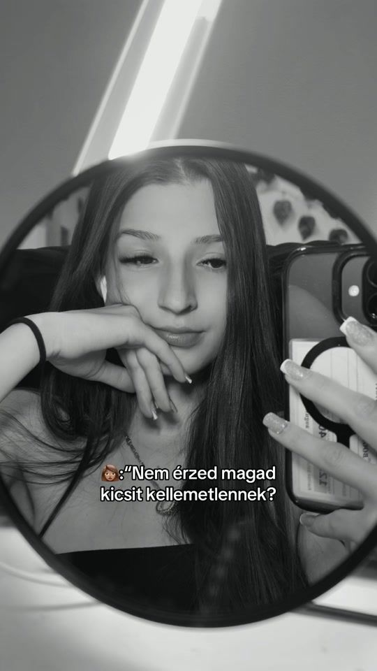 TikTok video thumbnail by vivien19._