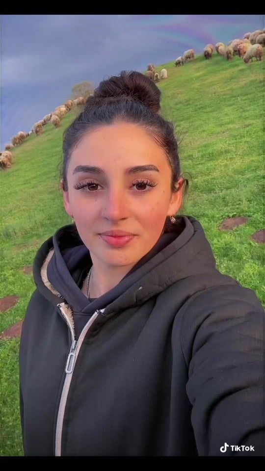 TikTok video thumbnail by flory...003