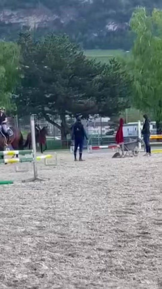 TikTok video thumbnail by jade_zuzu