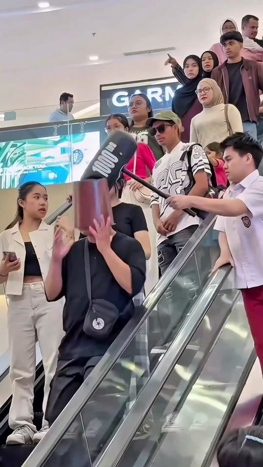 TikTok video thumbnail by scare.pranks661