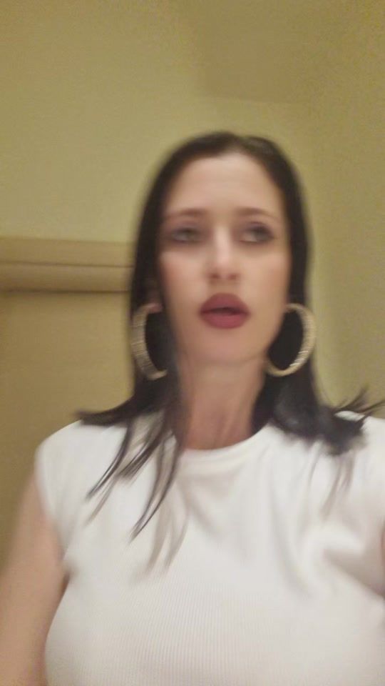 TikTok video thumbnail by anna_shigjetari