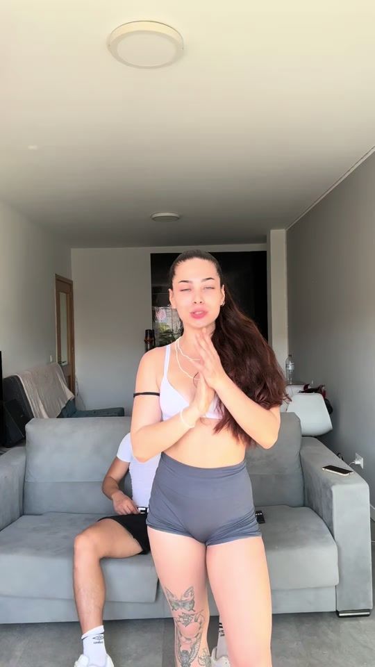 TikTok video thumbnail by _viviolix_