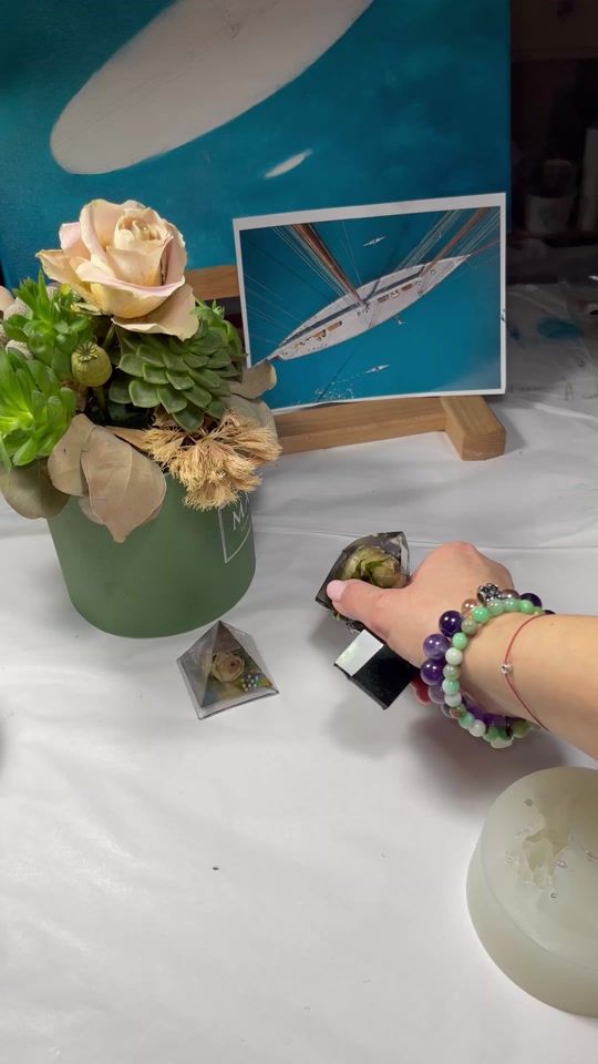 TikTok video thumbnail by neleartpage
