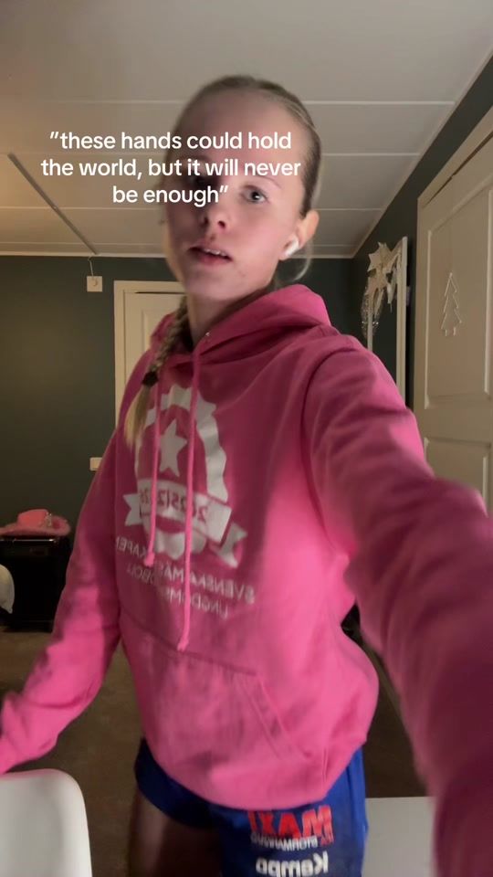 TikTok video thumbnail by hemlis.emmis