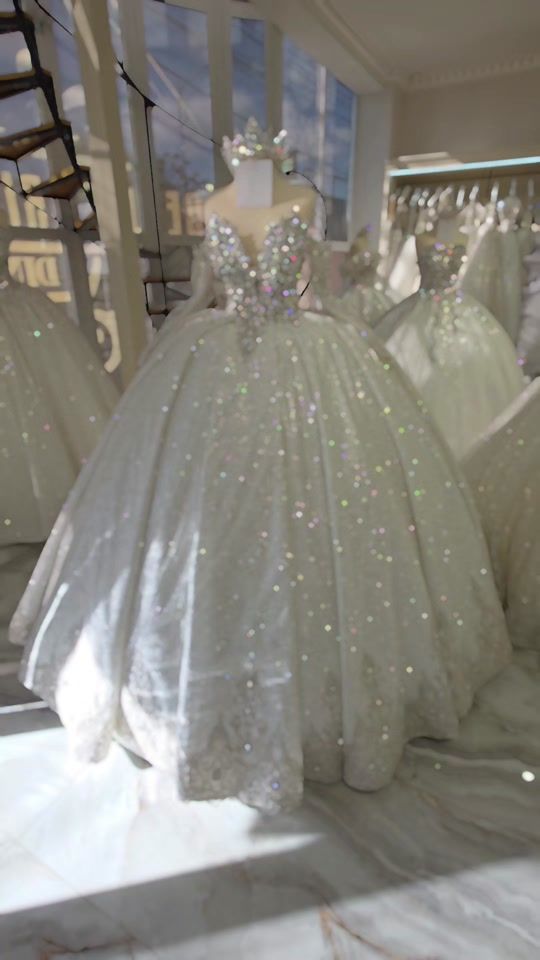 TikTok video thumbnail by deluxebridalboutique